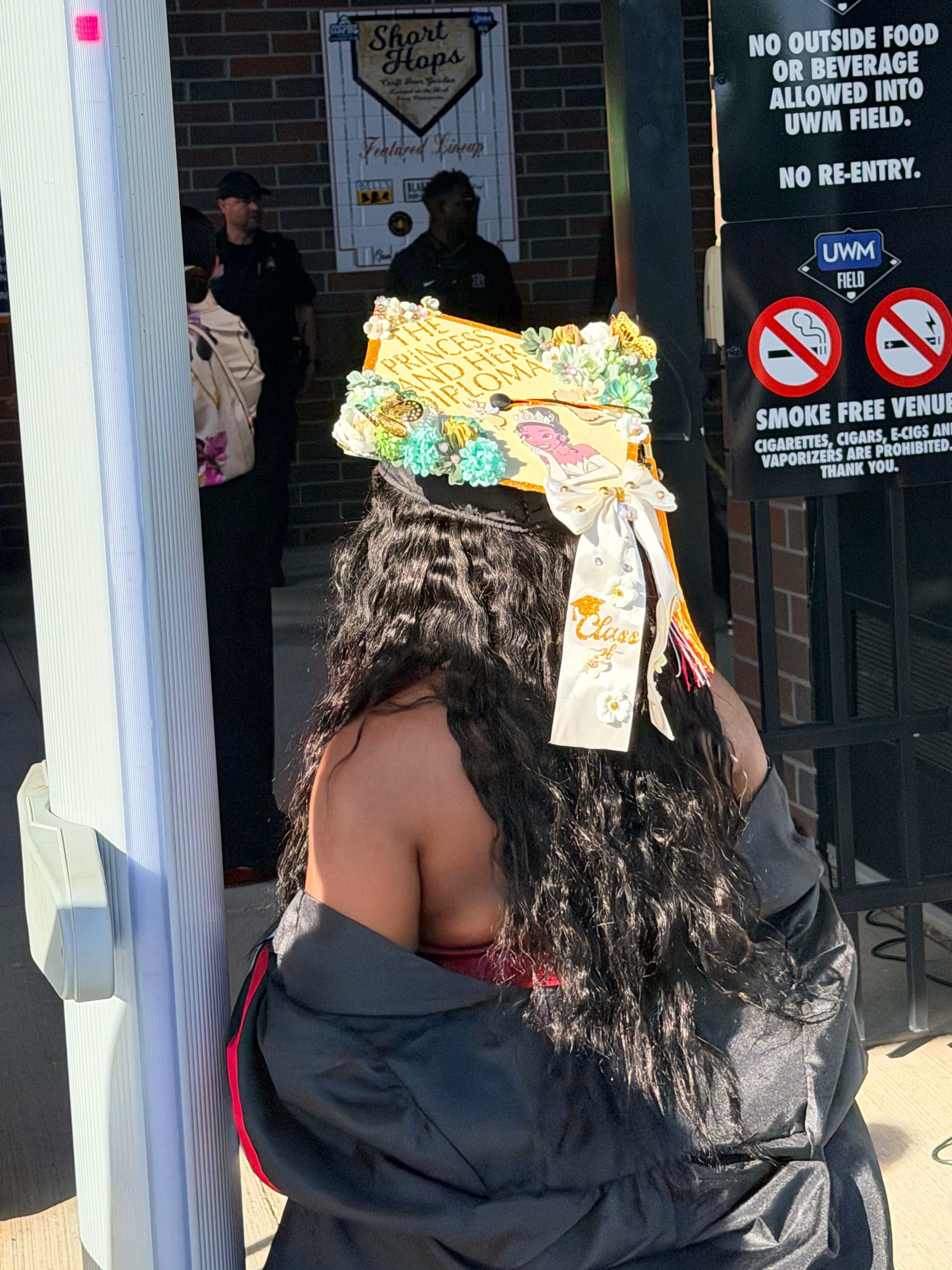 Senior Graduation cap topper