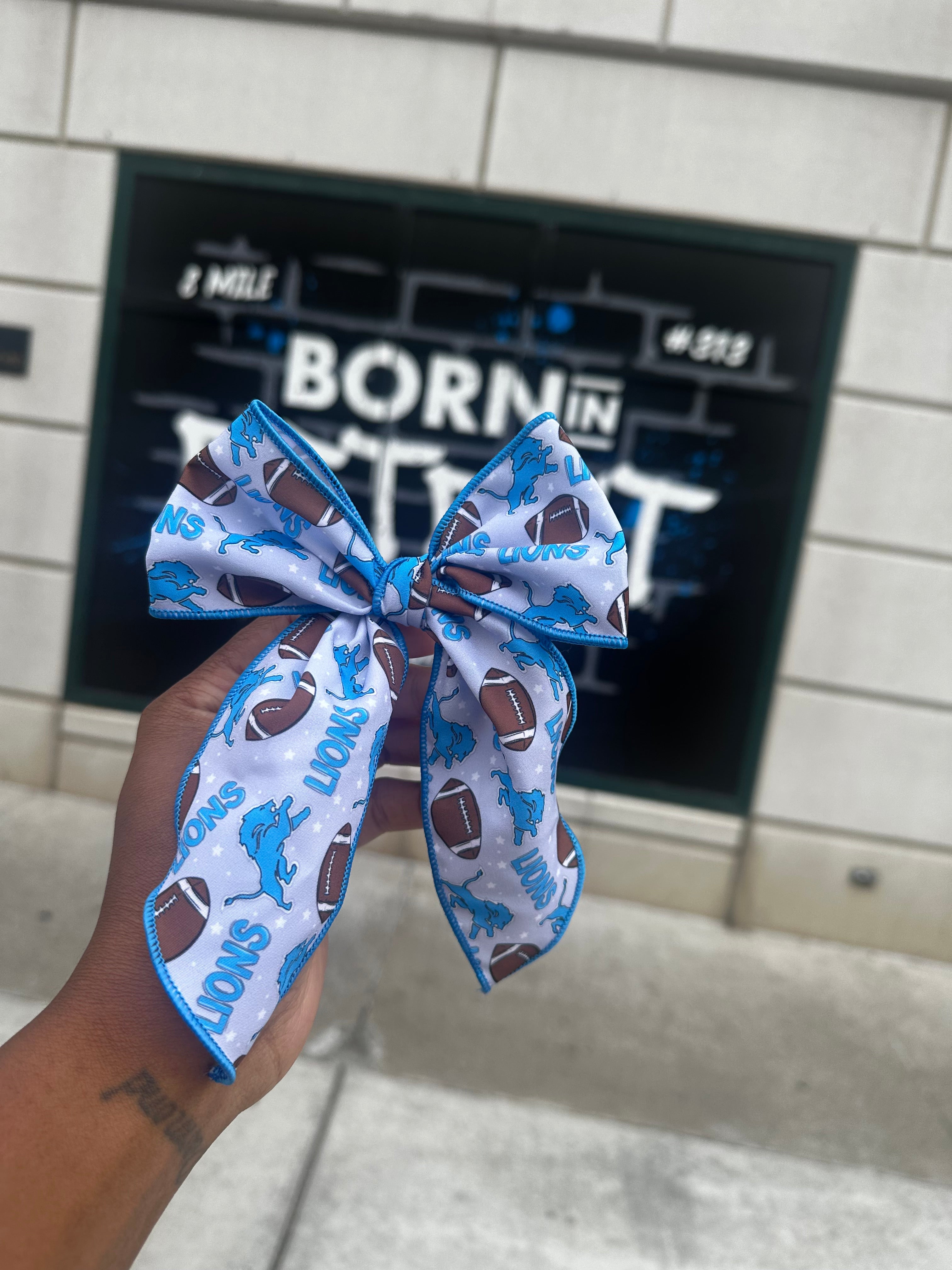 Game Day Stitch Bow
